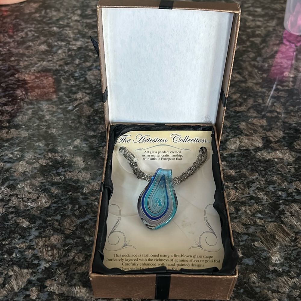 THE ARTESIAN COLLECTION NWT